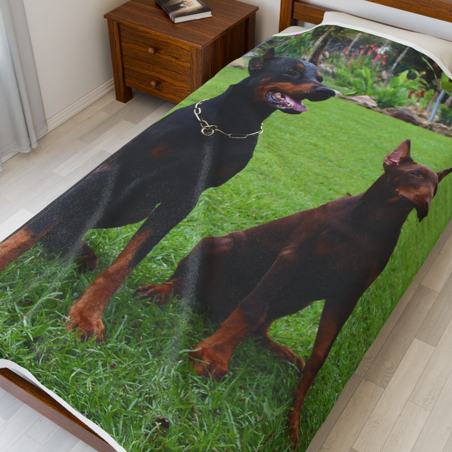 Doberman Dog Group Lovers Velveteen Plush Blanket | Cozy Pet Blanket for Home Decoration, Gift for Dog Owners, Animal Lover Cozy Throw