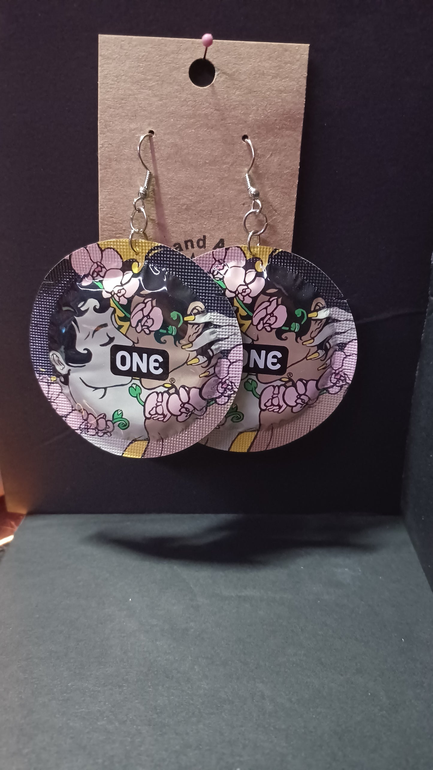 Condom Earrings (kiss)