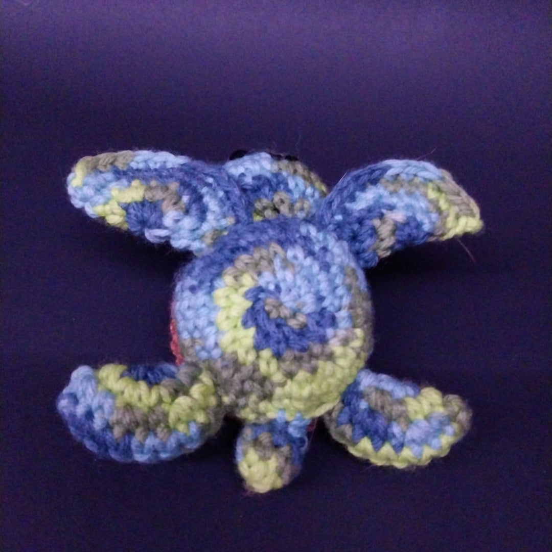 Trying to look real turtle